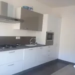 46 דירה